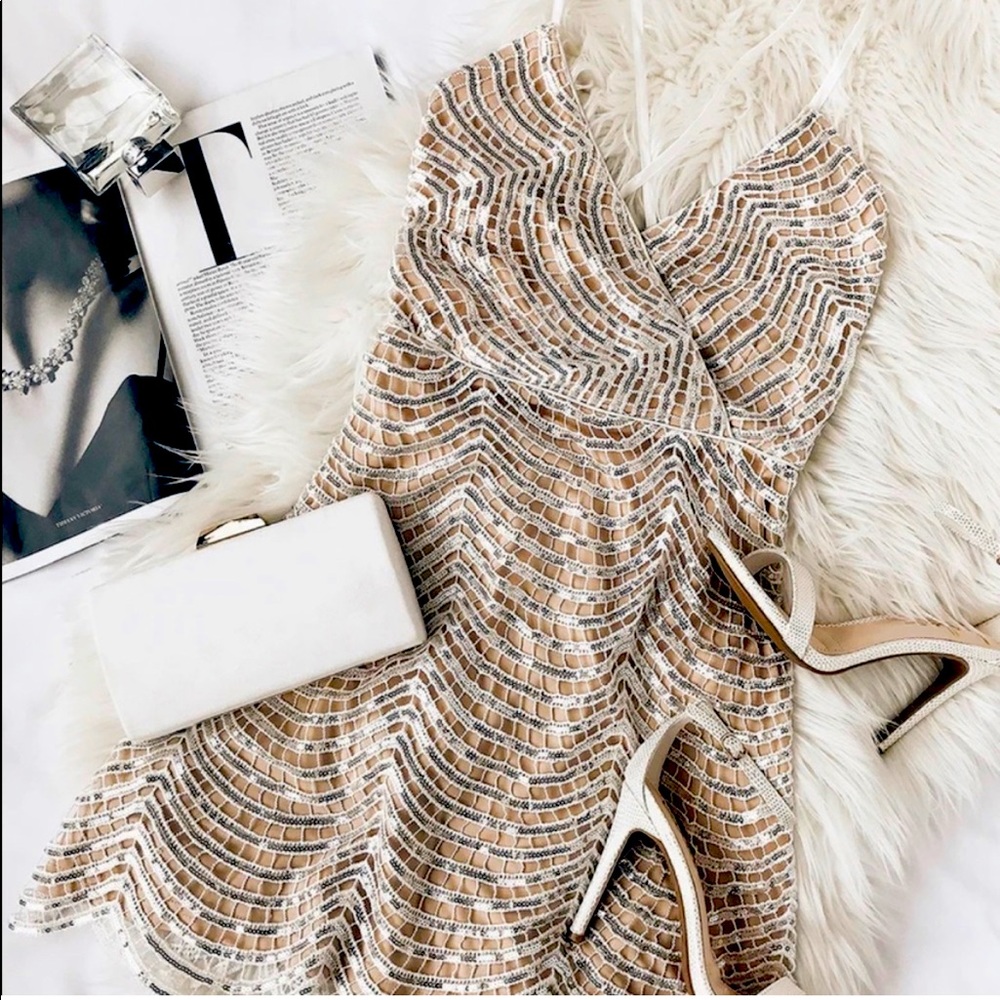 Lele White and Silver Sequin Mini Dress Size: M| Lulu's
